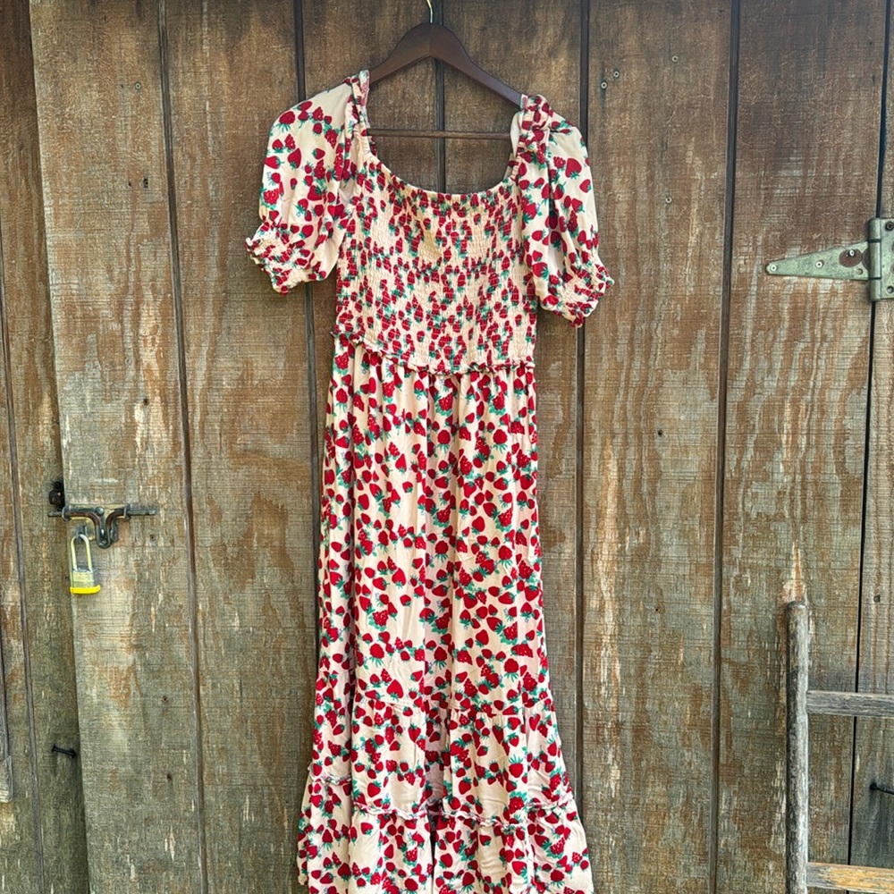 vintage betsy johson strawberry dress